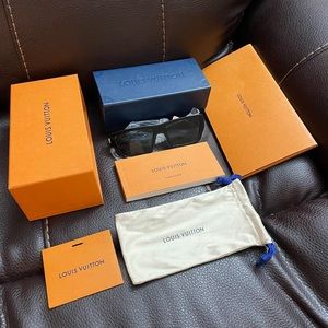 TWISTER SUNGLASSES LV